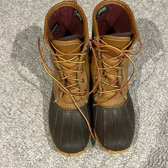 Original L.L. Bean boots with Thinsulate/Gore-Tex lining – size 7, medium - Picture 1 of 6